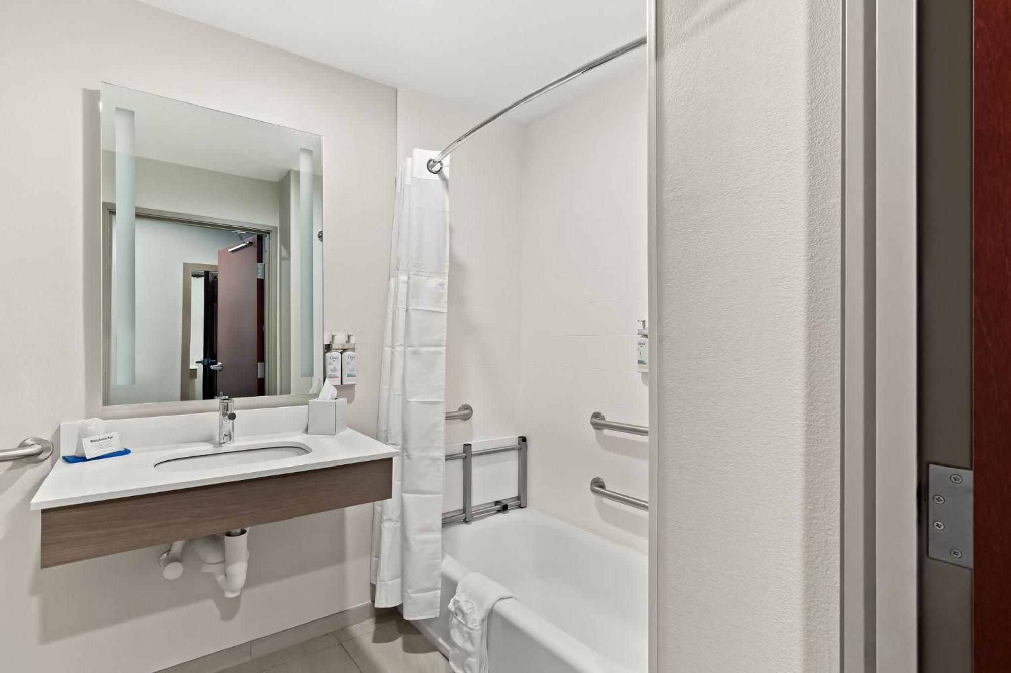 Holiday Inn Express & Suites Perry By Ihg Exteriér fotografie