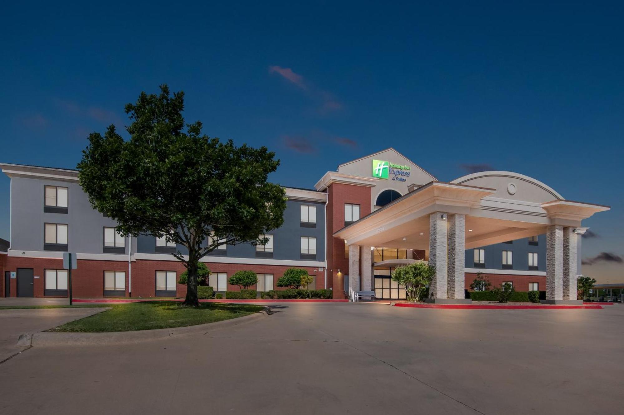 Holiday Inn Express & Suites Perry By Ihg Exteriér fotografie